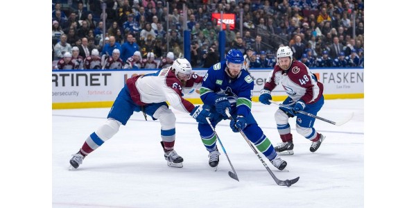 Kiefer Sherwoods åtta år långa NHL-karriär